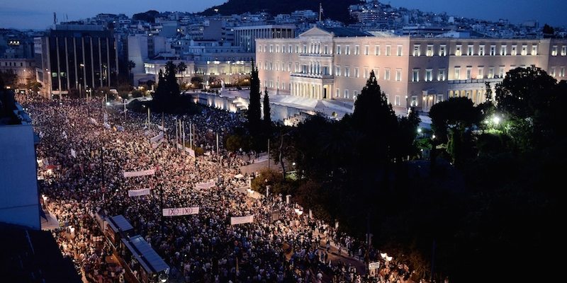 Acqua pubblica a Ponza e Sovranità ad Atene!